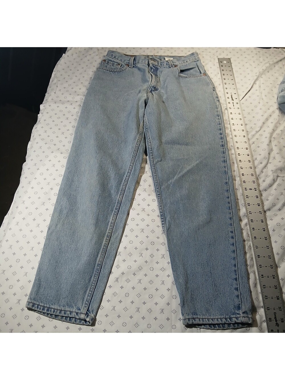 Vintage Levi's 550 Vintage Relaxed Fit Tapered Leg Jeans Light Wash Juniors 13
